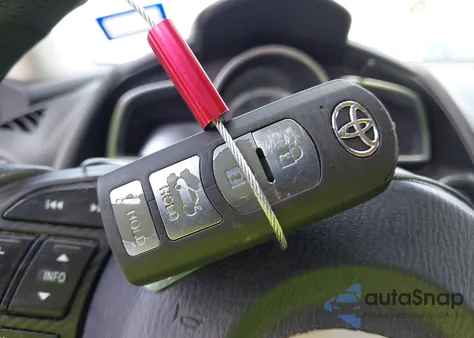 2017 Toyota Yaris Ia z USA, uszkodzony, nr VIN 3MYDLBYV2HY150733